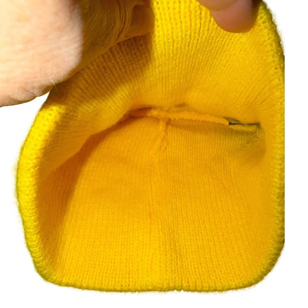 Pokemon Pikachu Beanie OSFM‎ Yellow Excellent 3D Ears Embroidered Face